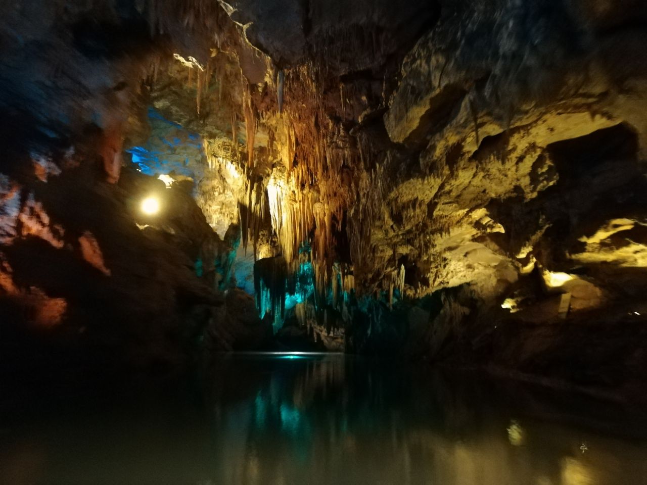 从点滴细节洞察世间万象 知微见著