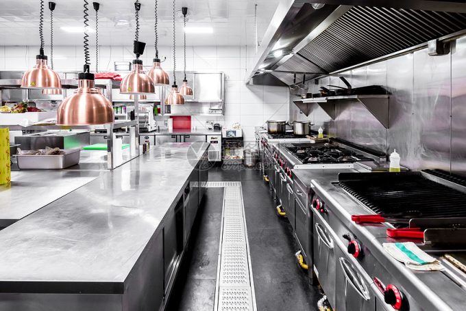 网红餐厅后厨丑闻曝光市场监管局迅速介入