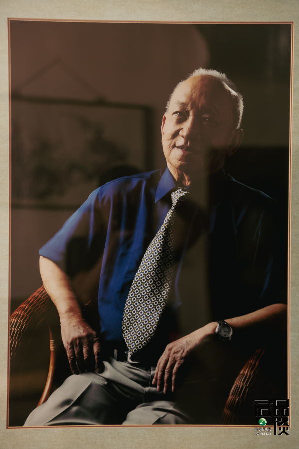 文化传承与个人修养的深度对话 君品谈 (文化传承与个人身份)