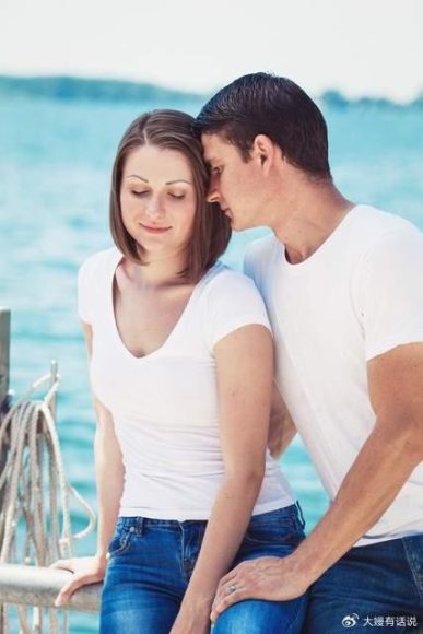 如何应对伴侣的情绪化？掌握这几点沟通技巧