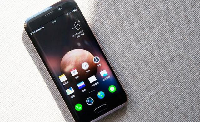 荣耀Magic6系列率先配备卫星通信：探索未来通讯无限可能