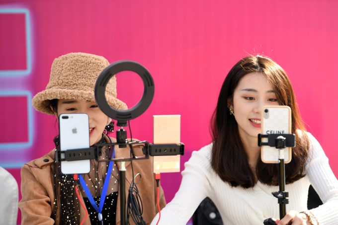 直播电商主播培训体系探索：从入门到精通的全链条指南