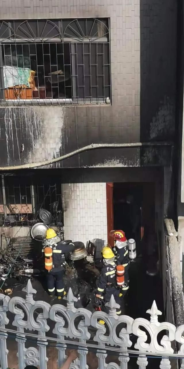 某地突发罕见自然奇观：火彩虹震撼现身