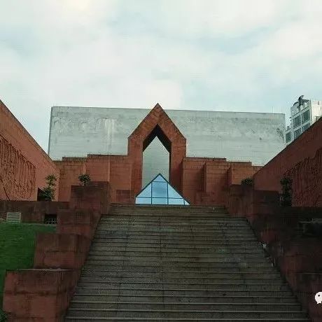 震惊世界!南极冰川断裂