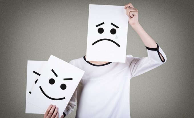 如何识别情感操控？这些隐藏信号你需要知道